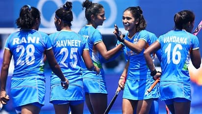 হ্যাটট্রিক করে ইতিহাসের পাতায় বন্দনা, ৪-৩ গোলে অলিম্পিকে প্রোটিয়া বধ ভারতীয় মহিলা হকি দলের