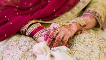 പഠനം തുടരാനും കരിയര് വളര്ത്താനും വിവാഹമോചനമാവാം, യുവതിയെ പിന്തുണച്ച് ഗ്രാമകോടതി