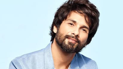 When Shahid Kapoor was asked what would he give up acting or sex? Here's what handsome hunk replied