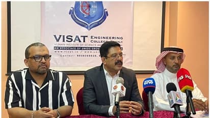 നിര്ദ്ധനരായ പ്രവാസി വിദ്യാര്ത്ഥികള്ക്ക് സ്കോളര്ഷിപ്പുമായി വിസാറ്റ് എഞ്ചിനീയറിംഗ് കോളേജ്