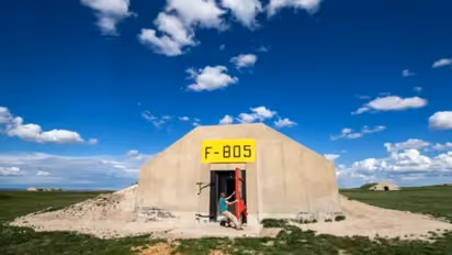 ലോകമെമ്പാടും നാശത്തിലേക്ക് പോകുമ്പോൾ അതിജീവിക്കാനാകുന്ന സ്ഥലം, കോടീശ്വരന്മാർ ഇപ്പോൾ തന്നെ സ്ഥലം വാങ്ങുന്നു