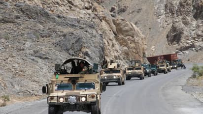 അഫ്ഗാനിലാകെ വെടിയൊച്ചകള്‍, ആകാശത്തുനിന്നും ബോംബുവര്‍ഷം,   അരുംകൊലകള്‍, കറന്റില്ല, മരുന്നില്ല