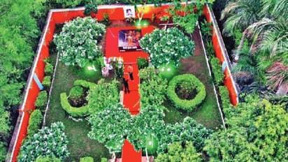 देश का सबसे अनोखा श्मशान: जहां केक काटकर मनाया जाता है बर्थड़े, दिखाई जाती हैं फिल्में