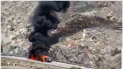 ഒമാനില് വാഹനങ്ങൾക്ക് തീപ്പിടിച്ചു