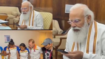 অভিভাবকের ভূমিকায় মোদী, কান্নায় ভেঙে পড়লেন রানি রামপালরা, দেখুন মন ছুঁয়ে যাওয়া ভিডিও