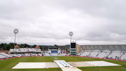 നോട്ടിംഗ്ഹാം ടെസ്റ്റില് ഇന്ത്യയുടെ വിജയം മുടക്കി മഴയുടെ കളി