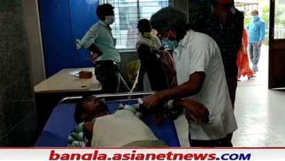 দুর্নীতি সংক্রান্ত খবর করার শাস্তি, শাসক দলের জনপ্রতিনিধির হাতে নিগৃহীত সাংবাদিক