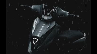 ഇലക്ട്രിക് സ്‌കൂട്ടര്‍ നിരയിലേക്ക് സിപിംള്‍ വണ്‍; ബുക്കിങ് 30000 കവിഞ്ഞു