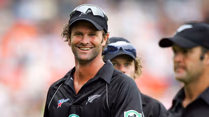Chris Cairns remains stable after undergoing another heart surgery