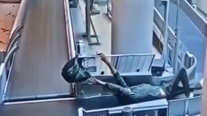 Russia: Drunk man walks into airport's luggage carousel network; watch video to know what happens next