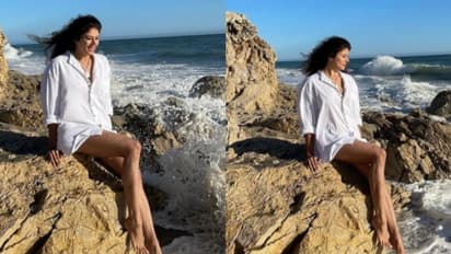 ബീച്ച് ഫോട്ടോഷൂട്ട് പങ്കുവെച്ച് നടി പൂജാ ബത്ര