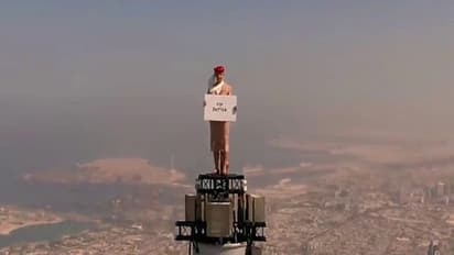 कौन है बुर्ज खलीफा की चोटी पर खड़ी होने वाली लड़की, Emirates Airline ने बताया कैसे शूट हुआ है ये ऐड