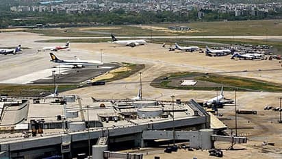 మూడు చోట్లే ఎయిర్పోర్ట్ల నిర్మాణానికి అనుకూలం.. తెలంగాణకు తేల్చిచెప్పిన కేంద్రం