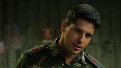 স্বাধীনতা দিবসে ঘরোয়া সেলিব্রেশন, বাড়িতে বসে এই দশ ছবি আপনাকে ভাসিয়ে নিয়ে যেতে পারে দেশপ্রেমে