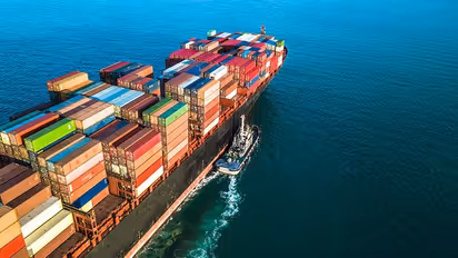 ഇന്ത്യയിലേക്കുള്ള റഷ്യയുടെ കപ്പലോട്ടം തുടരുന്നു; കയറ്റുമതിയിൽ ഇടിവ്