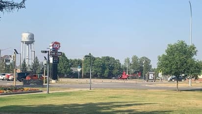 പൈലറ്റിന് വിശന്നു, ആദ്യം കണ്ട കടയ്ക്ക് മുന്നില് ഹെലികോപ്റ്റര് ഇറക്കി, പിന്നെ സംഭവിച്ചത്.!