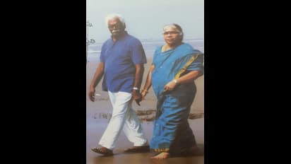 నిలువెత్తు జలపాతం ఈ కవితా మహాప్రస్థానం.