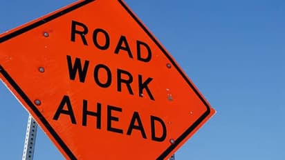 നീണ്ട കാത്തിരിപ്പിന് വിരാമം; ഗുരുവായൂർ റെയിൽവേ മേൽപ്പാല നിര്മ്മാണം ആരംഭിച്ചു, ഗതാഗത നിയന്ത്രണം