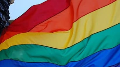 ട്രാൻസ്ജെന്റർ വ്യക്തികളുടെ ലിംഗ മാറ്റ ശസ്ത്രക്രിയ; തുടർ ചികിത്സാ സഹായത്തിനുള്ള പ്രായപരിധി ഒഴിവാക്കി