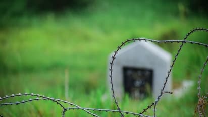 ജമ്മു കശ്മീരിൽ വീണ്ടും ഭീകരാക്രമണം; സ്കൂൾ അധ്യാപകർ കൊല്ലപ്പെട്ടു