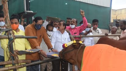 ಜನಾಶೀರ್ವಾದ ಯಾತ್ರೆ  : ಸಿದ್ಧಾರೂಢ  ಮಠಕ್ಕೆ ಭೇಟಿ ನೀಡಿದ  ಕೇಂದ್ರ ಸಚಿವ ರಾಜೀವ ಚಂದ್ರಶೇಖರ್