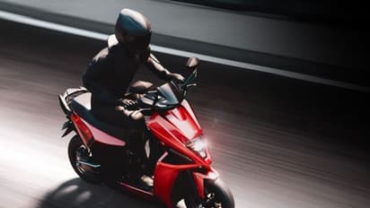 எலெக்ட்ரிக் 2 வீலர்களுக்கு வரி ரத்து.. வெளியான மாஸ் அறிவிப்பு..!