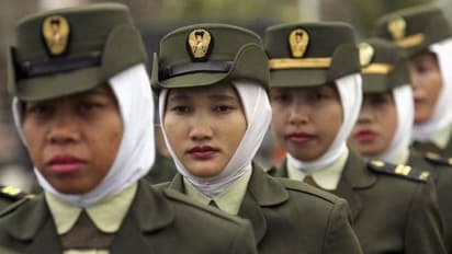 സൈന്യത്തിൽ ചേരുന്ന വനിതകൾക്ക് ഇനി 'കന്യകാത്വ' പരിശോധന ഇല്ല, തീരുമാനം വ്യക്തമാക്കി ഇന്തോനേഷ്യ