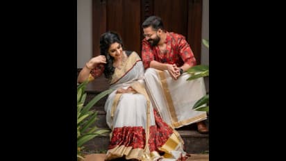 'സമുദ്രത്തോളം സ്‍നേഹം', ജയസൂര്യക്കൊപ്പമുള്ള ഫോട്ടോ പങ്കുവെച്ച് സരിത