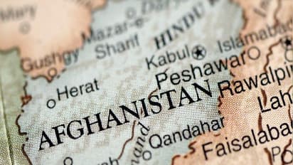 তালিবান শাসনে বোরখা কেনার ধুম এখন কাবুলে, অথচ একটা সময় সেখানে মিনি স্কার্ট পরে বাইরে বেরোত তরুণীর দল