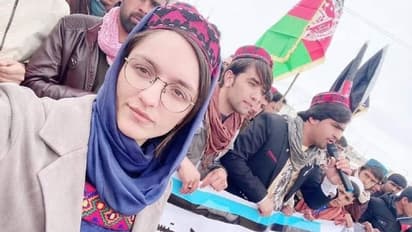 ২৬ বছরের হয়েছিলেন মেয়র, এখন খুন হওয়ার অপেক্ষায় - ছবিতে ছবিতে চিনে নিন দুর্ধর্ষ আফগান যুবতীকে