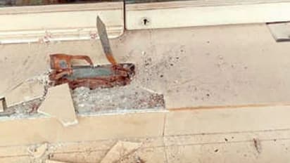 പത്തനാപുരത്ത് ജ്വല്ലറിയിൽ കവർച്ചാ ശ്രമം; കുറുവാ സംഘമെന്ന് സംശയം, ജാഗ്രത വേണമെന്ന് പൊലീസ്