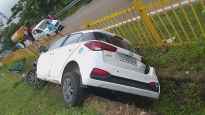 కామారెడ్డి జిల్లాలో ఘోర రోడ్డుప్రమాదం... చిన్నారి పరిస్థితి విషమం (వీడియో)