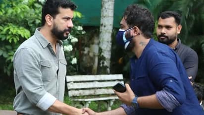 രമേശ് പിഷാരടി നായകനാവുന്ന സര്വൈവല് ത്രില്ലര്; 'നോ വേ ഔട്ടി'ന് തുടക്കം