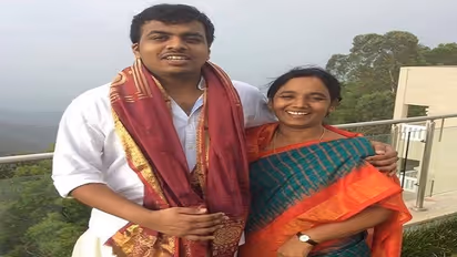 జవానుతో లింక్స్ : పరిటాల సునీత కుమారుడి చుట్టూ బిగిస్తున్న ఉచ్చు