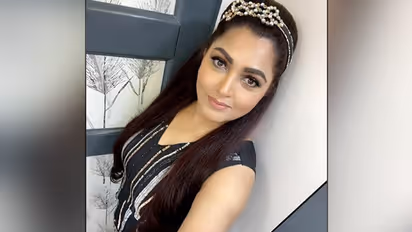 Who's that girl? Khushbu Sundar stuns with her weight loss transformation pics