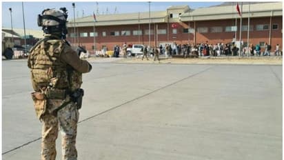 കാബൂൾ വിമാനത്താവളത്തിൽ വെടിവെപ്പ്, സുരക്ഷാ ഉദ്യോഗസ്ഥൻ കൊല്ലപ്പെട്ടു, നിരവധിപ്പേർക്ക് പരിക്ക്