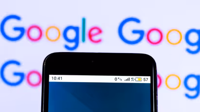 Google bans 8 dangerous apps from Play Store for offering fake crypto services