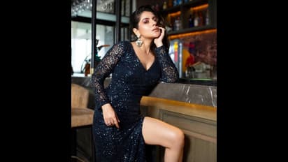 Paayel Sarkar Hot Photo:  অন্তর্বাসে স্পষ্ট বিভাজিকার খাঁজ, অনাবৃত উরুতে নেশা ধরালেন 'বম্বশেল' পায়েল