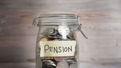 16 days to Go-বাকি রয়েছে মাত্র ১৬ দিন,জমা দিয়ে দিন লাইফ সার্টিফিকেট,না হলে আটকে যেতে পারে পেনশন