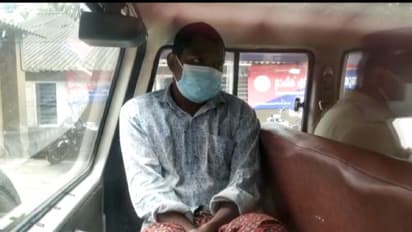 അരുവിക്കരയില് ഭർത്താവ് ഭാര്യയെ വെട്ടി കൊലപ്പെടുത്തിയ ശേഷം പൊലീസിന് മുന്നില് കീഴടങ്ങി