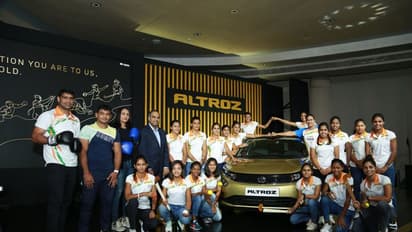 ಪದಕ ಮಿಸ್ ಮಾಡಿಕೊಂಡ ಒಲಿಂಪಿಕ್ ಪಟುಗಳಿಗೆ ಟಾಟಾ ಅಲ್ಟ್ರೋಜ್ ಕಾರು ಗಿಫ್ಟ್!