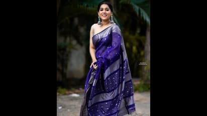 స్లీవ్ లెస్ జాకెట్ లో విశాలమైన వీపు చూపిస్తూ రచ్చ లేపిన హాట్ యాంకర్ రష్మీ... డ్రెస్ ఏదైనా హాట్నెస్ ఆమె సొంతం