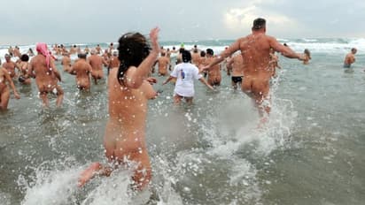 കടകളിലും ഹോട്ടലുകളിലും നിരത്തുകളിലും ബീച്ചിലുമെല്ലാം ന​ഗ്നരായി നടക്കാം, അപൂർവമായൊരു നാട്!