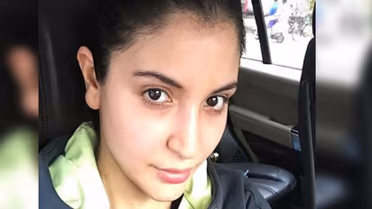 ಇಂಡಿಯನ್‌ ಕ್ರಿಕೆಟಿಗರ ಪತ್ನಿಯರ ಮೇಕಪ್ ಇಲ್ಲದ ಲುಕ್‌ ಹೇಗಿದೆ ನೋಡಿ!