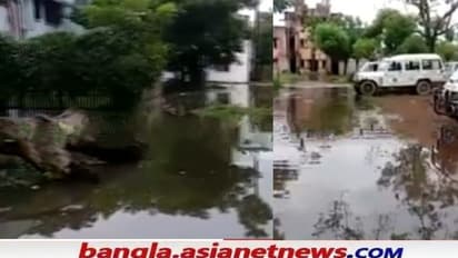 টানা বৃষ্টিতে জলে ডুবল সীমান্তের হাসপাতাল, শিকেয় চিকিৎসা পরিষেবা, ক্ষুব্ধ রোগীর পরিবার