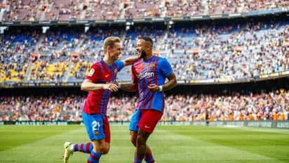 Champions League : മറ്റൊരു ദുരന്തം കൂടി താങ്ങാനാവില്ല, ബാഴ്സയ്ക്ക് ജീവന്മരണ പോരാട്ടം; ഇന്ന് ബയേണിനെതിരെ