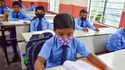 Karnataka schools: As govt, experts bat for reopening for classes 1-5, parents association rejects decision