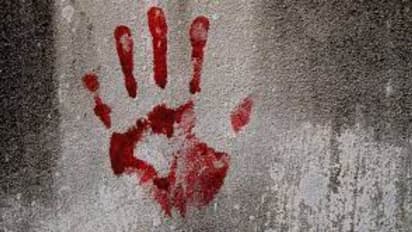 കണ്ണൂരിൽ പിഞ്ചുകുഞ്ഞിനെ വെട്ടിക്കൊന്ന് അച്ഛന് ആത്മഹത്യ ചെയ്തു; വെട്ടേറ്റ ഭാര്യ ഗുരുതരാവസ്ഥയില്