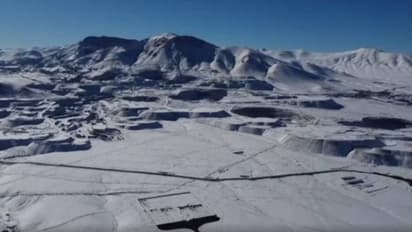 ഭൂമിയിലെ ഏറ്റവും വരണ്ട സ്ഥലത്ത് അപ്രതീക്ഷിതമായി മഞ്ഞുവീഴ്ച, അന്തംവിട്ട് ജനങ്ങൾ