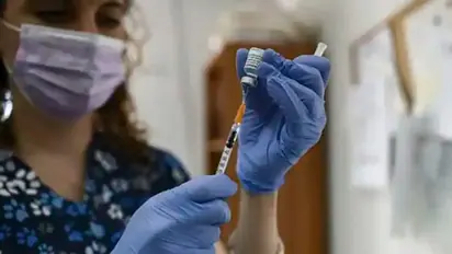 Study reveals 6 feet distance may not be enough to curb spread of virus indoors